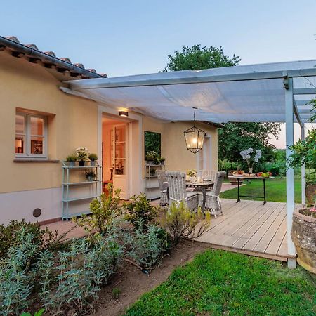 Villa Bassotta, A Charming Cottage Lucca Eksteriør bilde