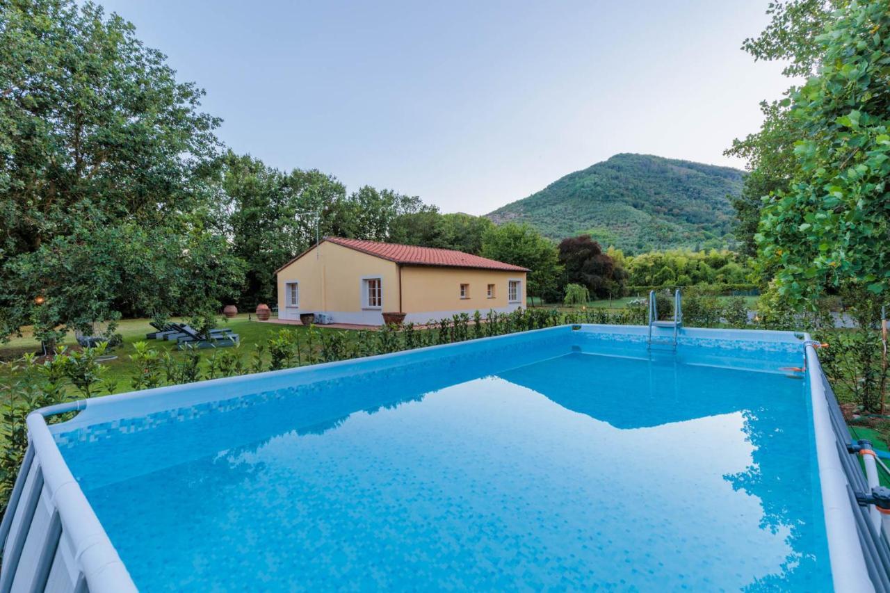 Villa Bassotta, A Charming Cottage Lucca Eksteriør bilde