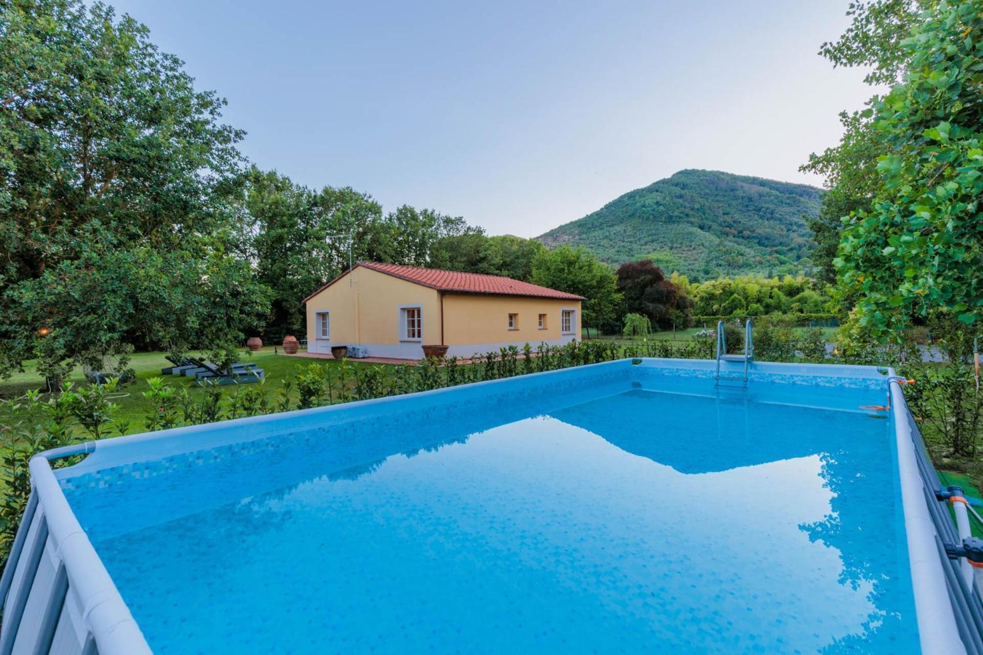Villa Bassotta, A Charming Cottage Lucca Eksteriør bilde