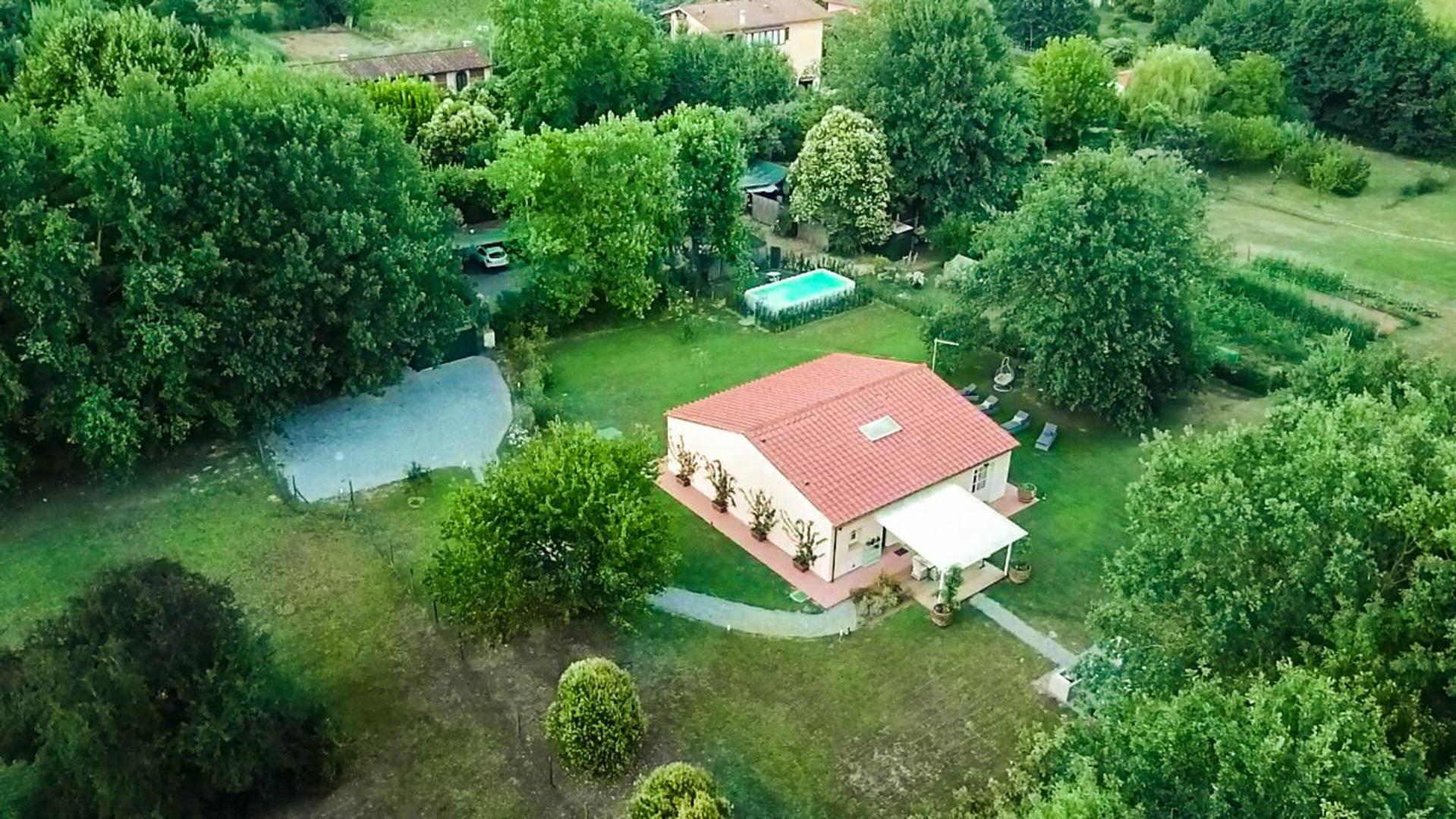 Villa Bassotta, A Charming Cottage Lucca Eksteriør bilde